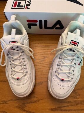 FILA Wmns Disruptor II Premium white red blue 8.0